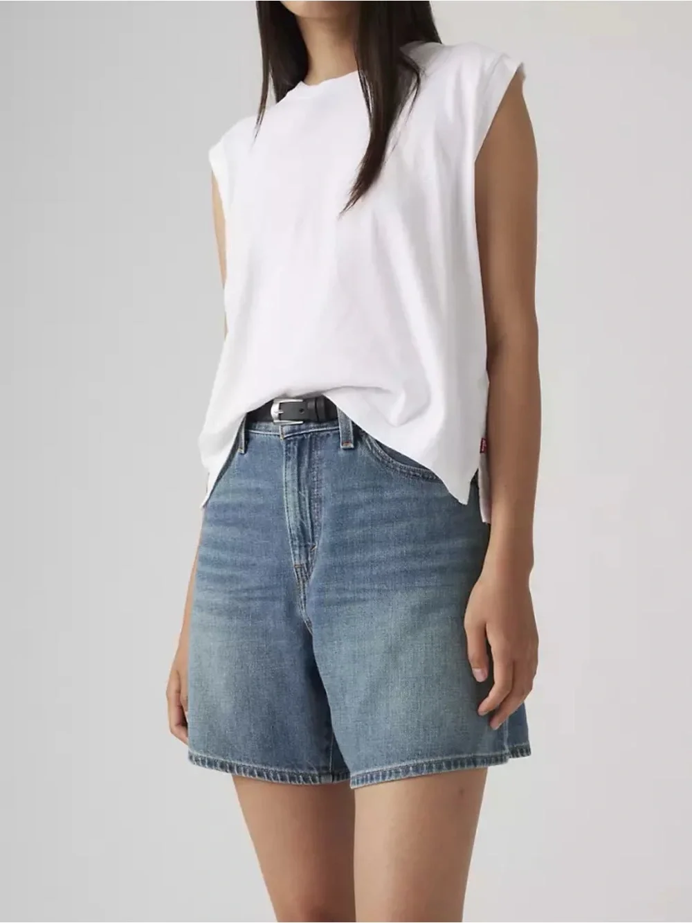 Levi’s high baggy jean shorts linen + denim light weight NEW 31